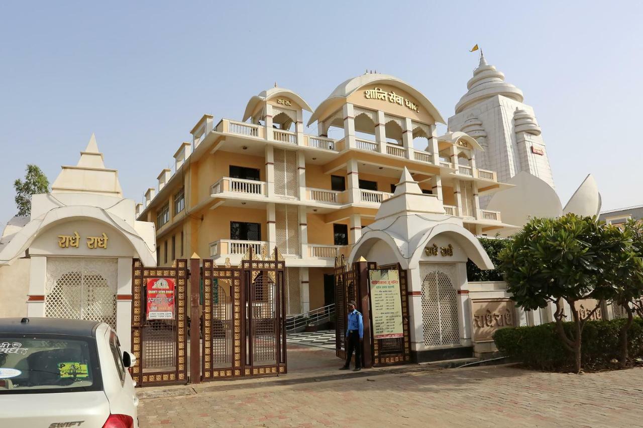 Готель Oyo 13564 Near Prem Mandir Матхура Екстер'єр фото